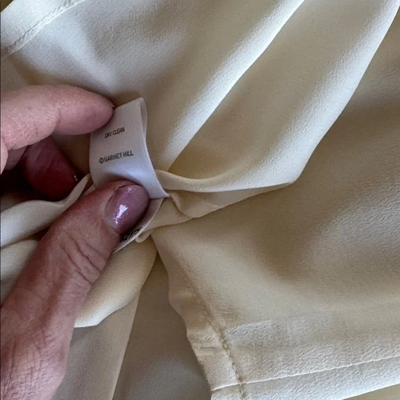 Ivory Garnet Hill Silk Blouse Size 2 - Picture 10 of 10